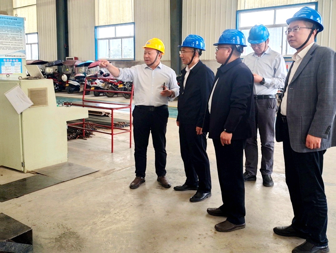 说明: //xww.haomengj.com/__local/3/6F/8E/C0F282B7308DC050462CBC0728A_C2056E81_A5219.jpg